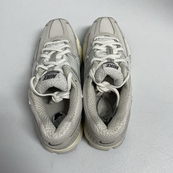 Nike Air Zoom Vomero 5 Platinum Tint HF0731 007 Size 13 Mesh Runer White Grey